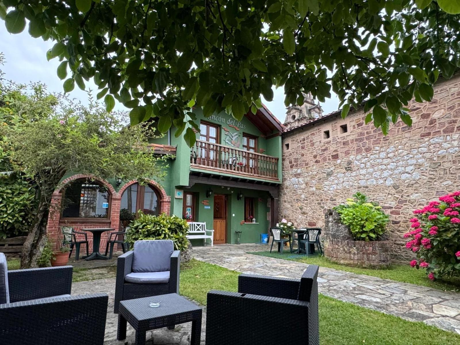 Posada Rincon Del Pas Puente Viesgo Esterno foto